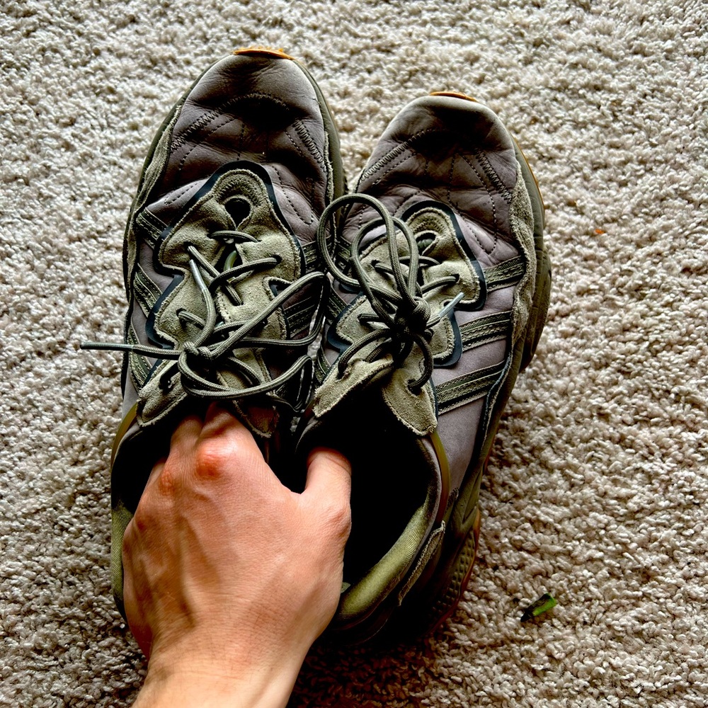 Adidas Ozweego Trace Cargo Olive Green size 10
